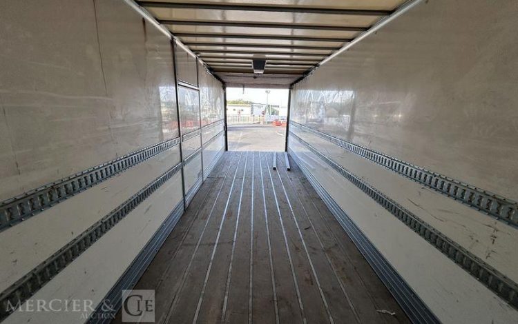 MERCEDES ACTROS 1833 CAISSE HAYON BVA VERT FZ-728-AD