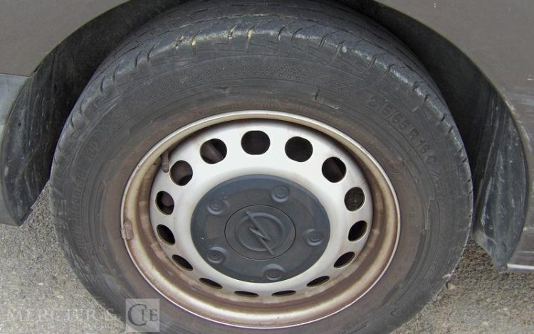 OPEL VIVARO FG 1.5D 120ch PACK CLIM GRIS FZ-789-NJ