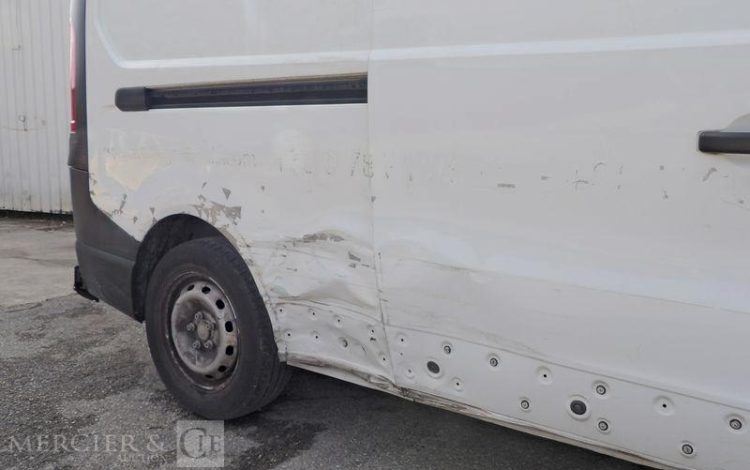 RENAULT TRAFIC – BATTERIE A REVOIR BLANC GB-134-XX