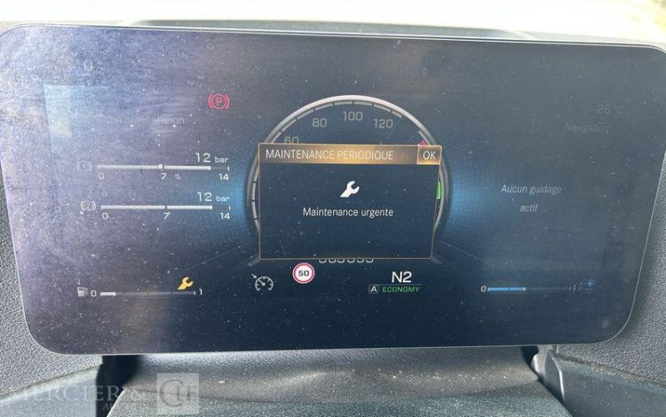 MERCEDES ACTROS 1845 VERT GB-801-LB