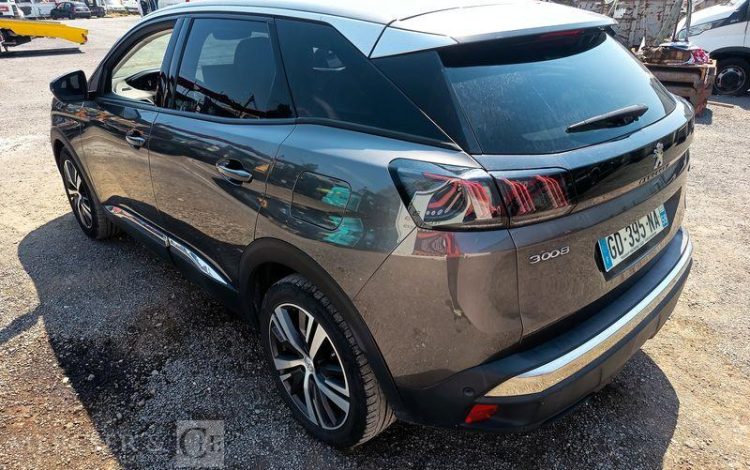 PEUGEOT 3008 ALLURE HYBRID GRIS GD-395-NA
