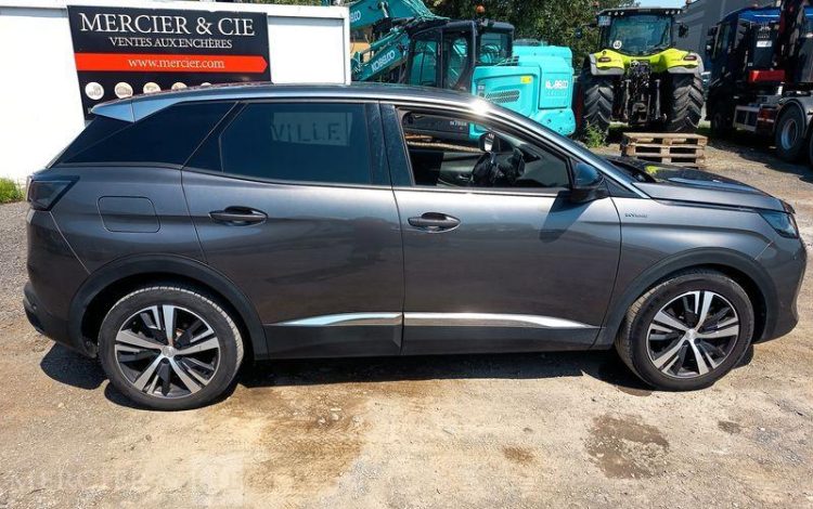 PEUGEOT 3008 ALLURE HYBRID GRIS GD-395-NA