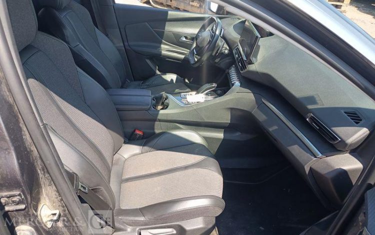 PEUGEOT 3008 ALLURE HYBRID GRIS GD-395-NA