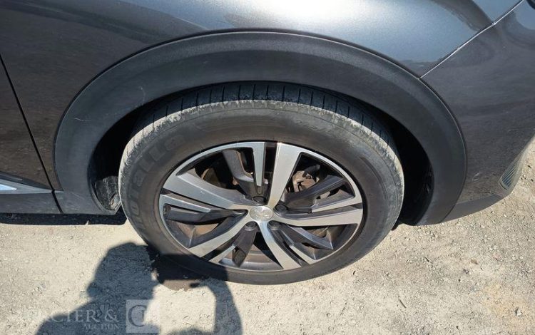 PEUGEOT 3008 ALLURE HYBRID GRIS GD-395-NA