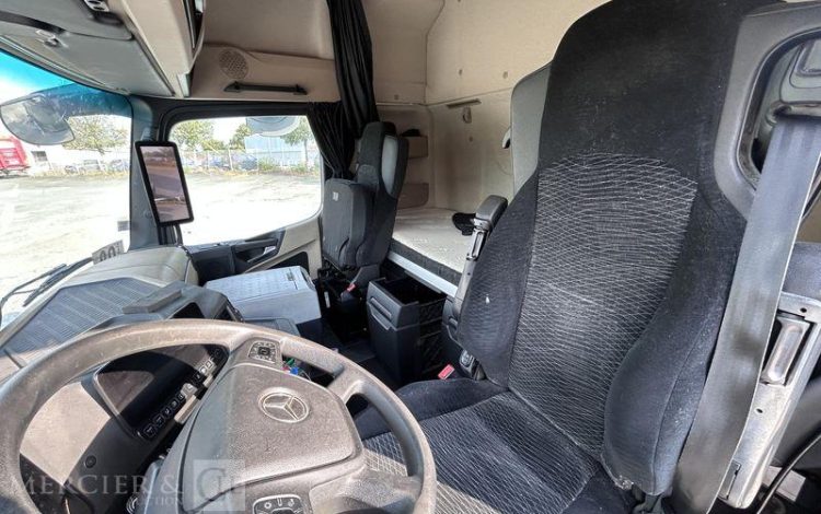MERCEDES ACTROS 1845 VERT GD-575-JS
