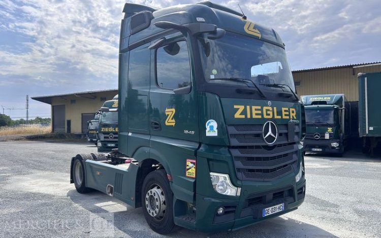 MERCEDES ACTROS 1845 VERT GE-031-HC