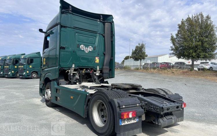 MERCEDES ACTROS 1845 VERT GE-031-HC