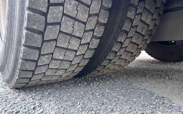 MERCEDES ACTROS 1845 VERT GG-395-WD