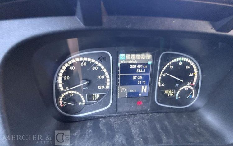 MERCEDES ATEGO 1218 PHOTOS A VERIFIER VERT GG-721-FF