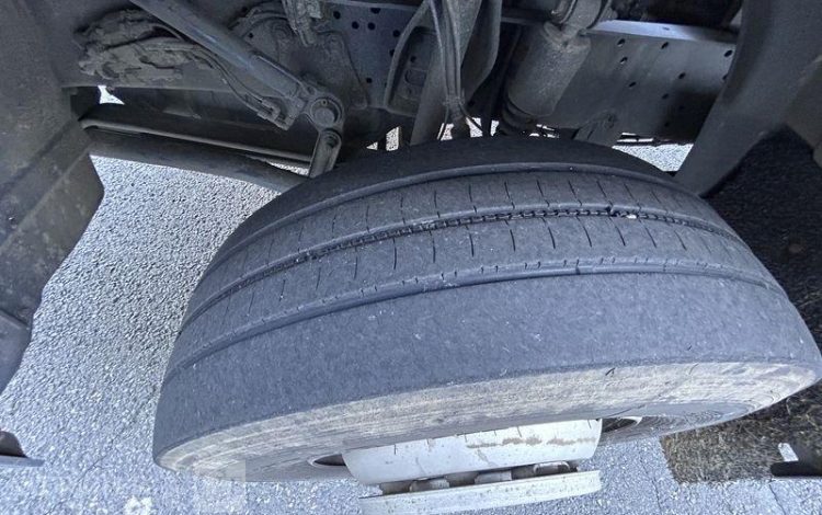 MERCEDES ATEGO 1218 PHOTOS A VERIFIER VERT GG-721-FF