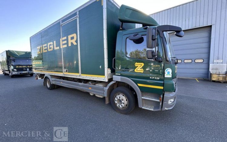 MERCEDES ATEGO 1218 PHOTOS A VERIFIER VERT GG-721-FF