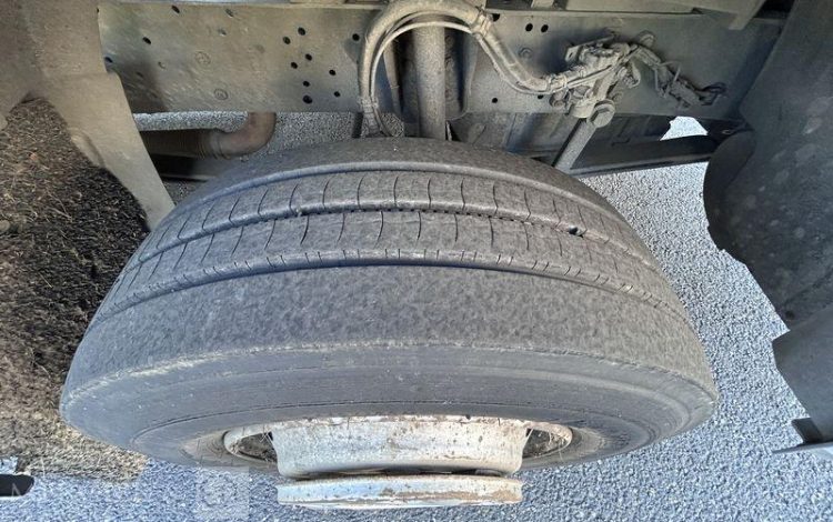 MERCEDES ATEGO 1218 PHOTOS A VERIFIER VERT GG-721-FF
