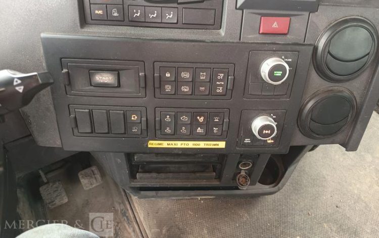 RENAULT PORTEUR C480 DTI 13 B 100 AMPLIROOL AVEC GRUE AUXILIAIRE – DIESEL – ANNEE 2023 BLEU GM-140-VR
