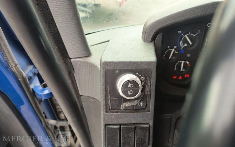 RENAULT PORTEUR C480 DTI 13 B 100 AMPLIROOL AVEC GRUE AUXILIAIRE – DIESEL – ANNEE 2023 BLEU GM-140-VR
