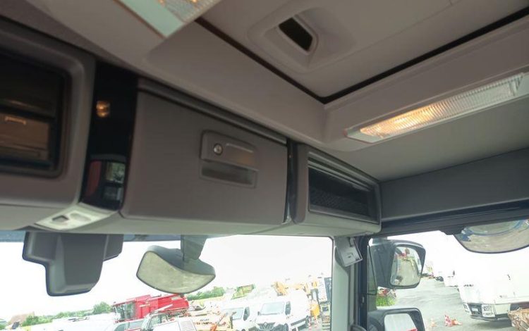 RENAULT PORTEUR C480 DTI 13 B 100 AMPLIROOL AVEC GRUE AUXILIAIRE – DIESEL – ANNEE 2023 BLEU GM-140-VR