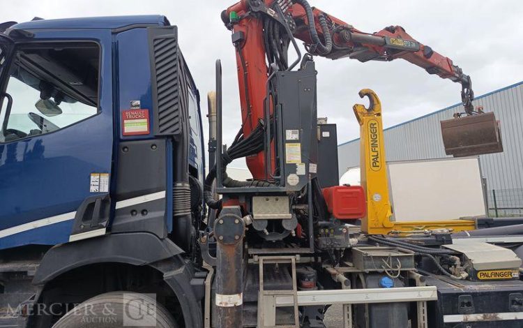 RENAULT PORTEUR C480 DTI 13 B 100 AMPLIROOL AVEC GRUE AUXILIAIRE – DIESEL – ANNEE 2023 BLEU GM-140-VR