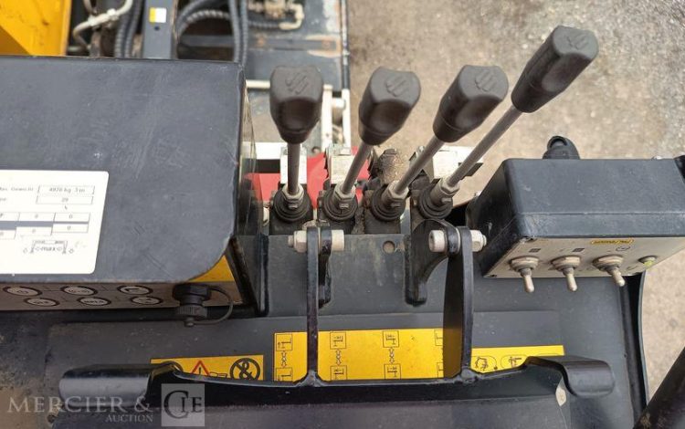 RENAULT PORTEUR C480 DTI 13 B 100 AMPLIROOL AVEC GRUE AUXILIAIRE – DIESEL – ANNEE 2023 BLEU GM-140-VR
