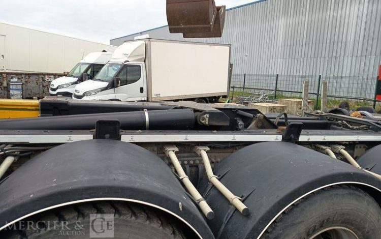 RENAULT PORTEUR C480 DTI 13 B 100 AMPLIROOL AVEC GRUE AUXILIAIRE – DIESEL – ANNEE 2023 BLEU GM-140-VR