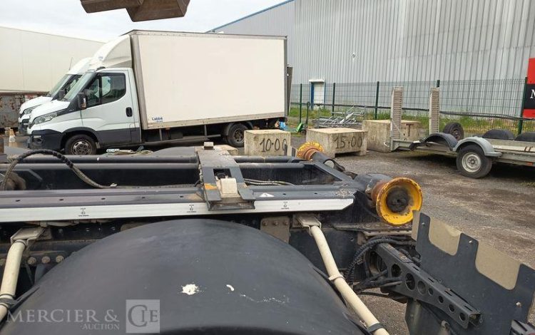 RENAULT PORTEUR C480 DTI 13 B 100 AMPLIROOL AVEC GRUE AUXILIAIRE – DIESEL – ANNEE 2023 BLEU GM-140-VR