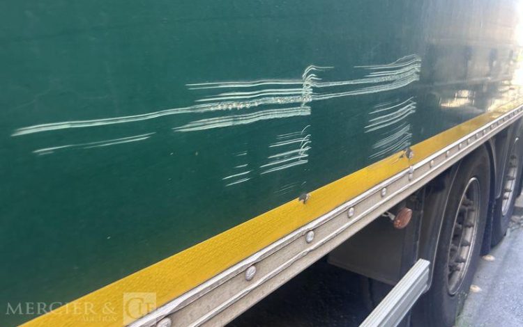 FRUEHAUF SREM FOURGON 30T 2 ESSIEUX VERT GQ-099-DB