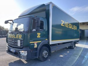 MERCEDES ATEGO 1324 CAISSE HAYON VERT GT-641-MM