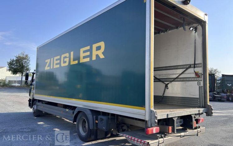 MERCEDES ATEGO 1324 CAISSE HAYON VERT GT-641-MM