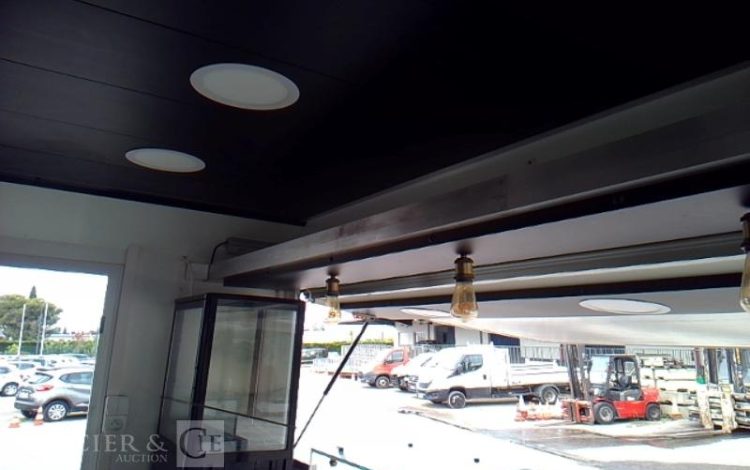 BW TRAILERS FOOD TRUCK 2 ESSIEUX PTAC 1T5 NOIR GV-096-BH