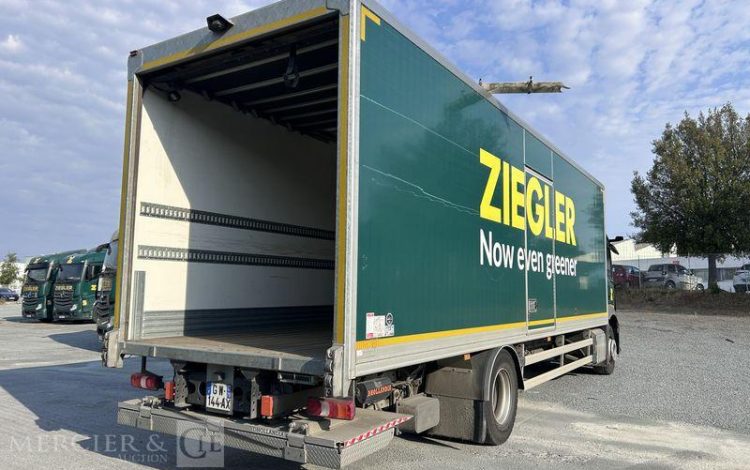 MERCEDES ACTROS 1833 CAISSE HAYON VERT GW-144-AX