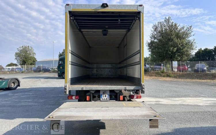 MERCEDES ACTROS 1833 CAISSE HAYON VERT GW-144-AX