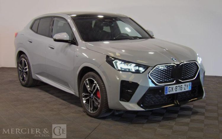 BMW IX2 eDrive 204ch GRIS GX-876-ZY