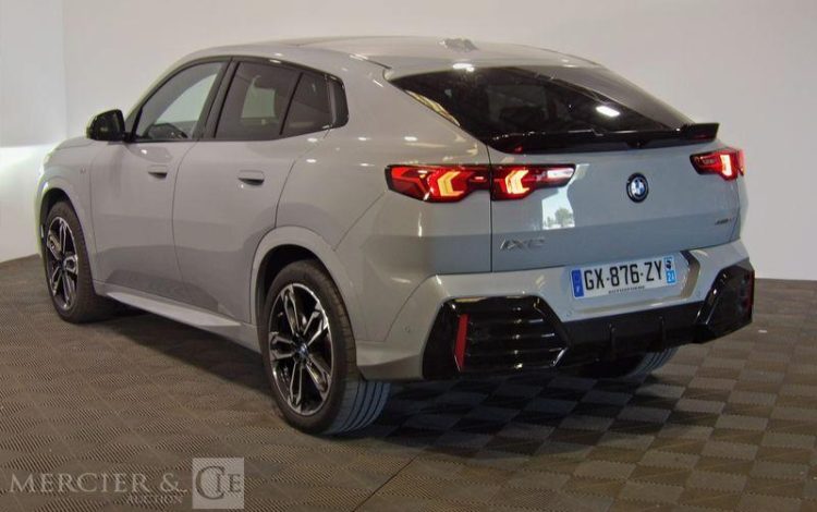 BMW IX2 eDrive 204ch GRIS GX-876-ZY