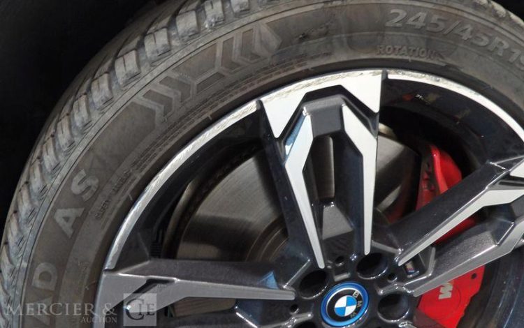 BMW IX2 eDrive 204ch GRIS GX-876-ZY