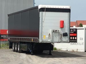 SCHMITZ SEMI REMORQUE SCB S3 BACHEE 3 ESSIEUX – PTAC 38 TONNES – 319249 KMS – ANNEE 2024  GY-641-BW