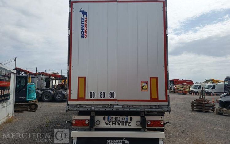 SCHMITZ SEMI REMORQUE SCB S3 BACHEE 3 ESSIEUX – PTAC 38 TONNES – 319249 KMS – ANNEE 2024  GY-641-BW
