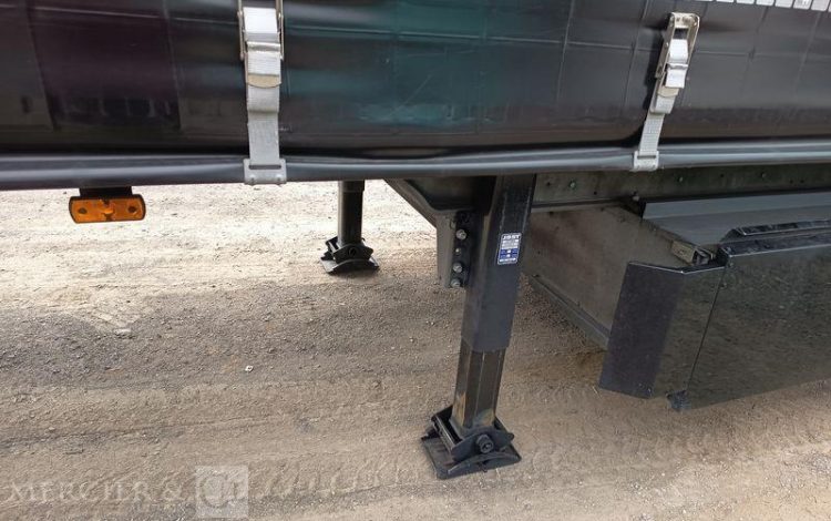 SCHMITZ SEMI REMORQUE SCB S3 BACHEE 3 ESSIEUX – PTAC 38 TONNES – 319249 KMS – ANNEE 2024  GY-641-BW
