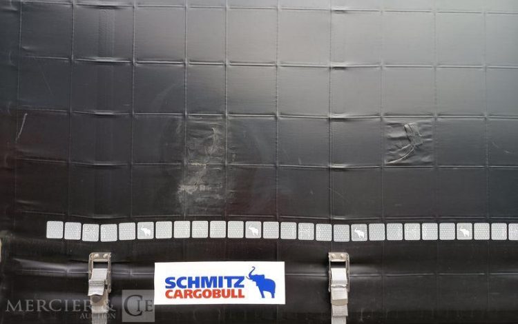 SCHMITZ SEMI REMORQUE SCB S3 BACHEE 3 ESSIEUX – PTAC 38 TONNES – 319249 KMS – ANNEE 2024  GY-641-BW
