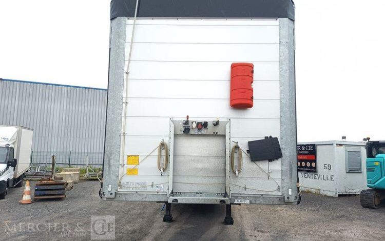 SCHMITZ CARGOBULL SEMI REMORQUE SCB S3 BACHEE 3 ESSIEUX – PTAC 38 TONNES – 258561 KMS – ANNEE 2024  GY-976-CR