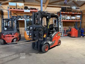 FENWICK CHARIOT ELEVATEUR H16T-01 – CAP 1T600 – AN 2017 – 4633 HEURES ORA H02759