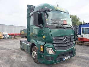 MERCEDES ACTROS  HB-415-HN