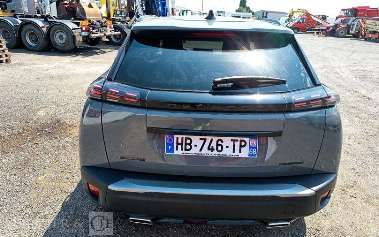PEUGEOT 2008 ALLURE HYBRID 136CH GRIS HB-746-TP