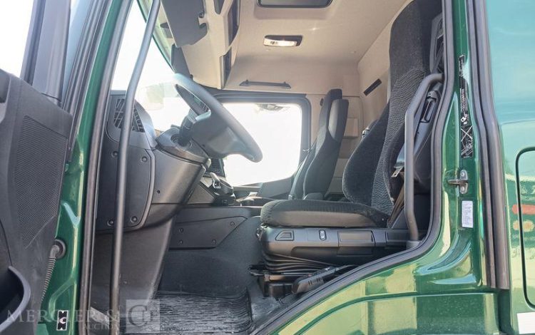 MERCEDES ACTROS VERT HC-454-RN