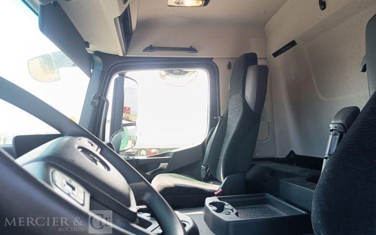 MERCEDES ACTROS VERT HC-454-RN