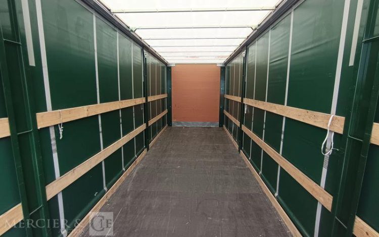 MERCEDES ACTROS VERT HC-454-RN