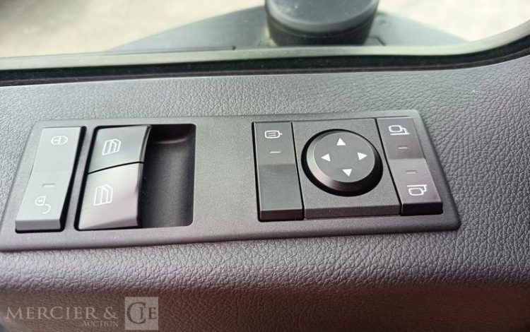 MERCEDES ACTROS BACHE + HAYON RETRACTABLE DHOLLANDIA  HC-900-RM