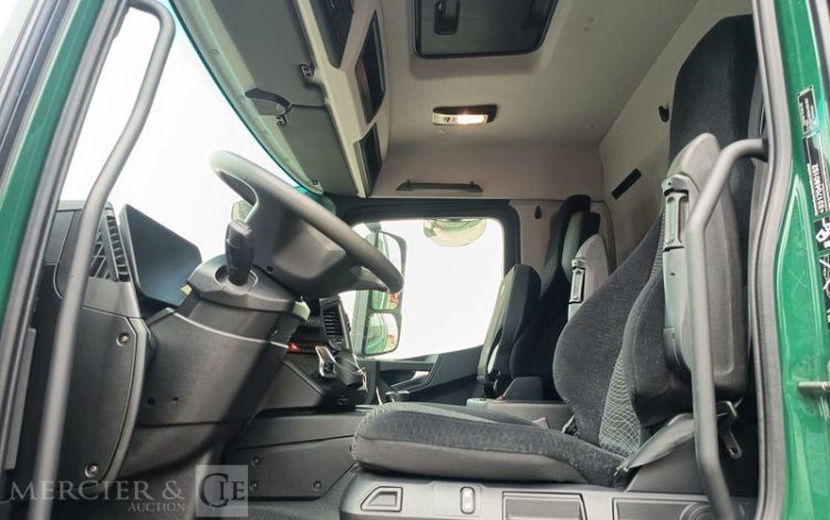 MERCEDES ACTROS BACHE + HAYON RETRACTABLE DHOLLANDIA  HC-900-RM