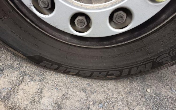 MERCEDES ACTROS BACHE + HAYON RETRACTABLE DHOLLANDIA  HC-900-RM