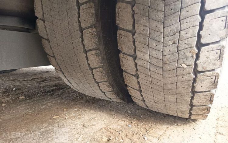 MERCEDES ACTROS BACHE + HAYON RETRACTABLE DHOLLANDIA  HC-900-RM