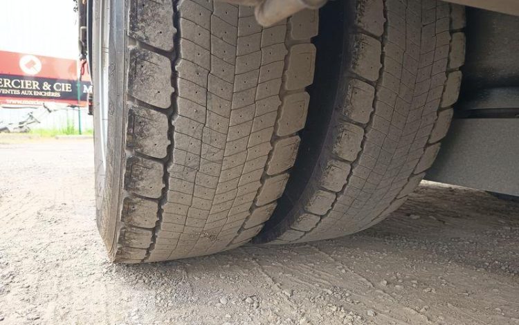 MERCEDES ACTROS BACHE + HAYON RETRACTABLE DHOLLANDIA  HC-900-RM