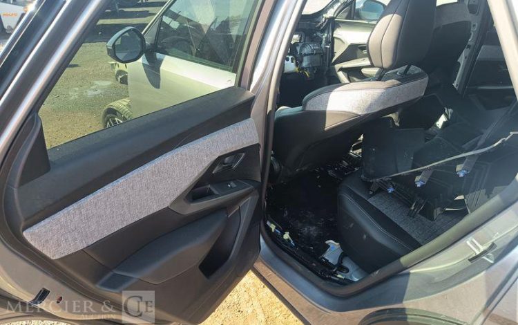 PEUGEOT 3008 III 1.2 Hybrid e-DSC6 136 cv Boîte auto  HD-831-MH