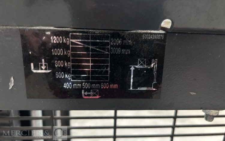 FENWICK GERBEUR ELECTRIQUE L12 I – CAP 1T2 – AN 2018 – 1925 HEURES ROUGE J01893